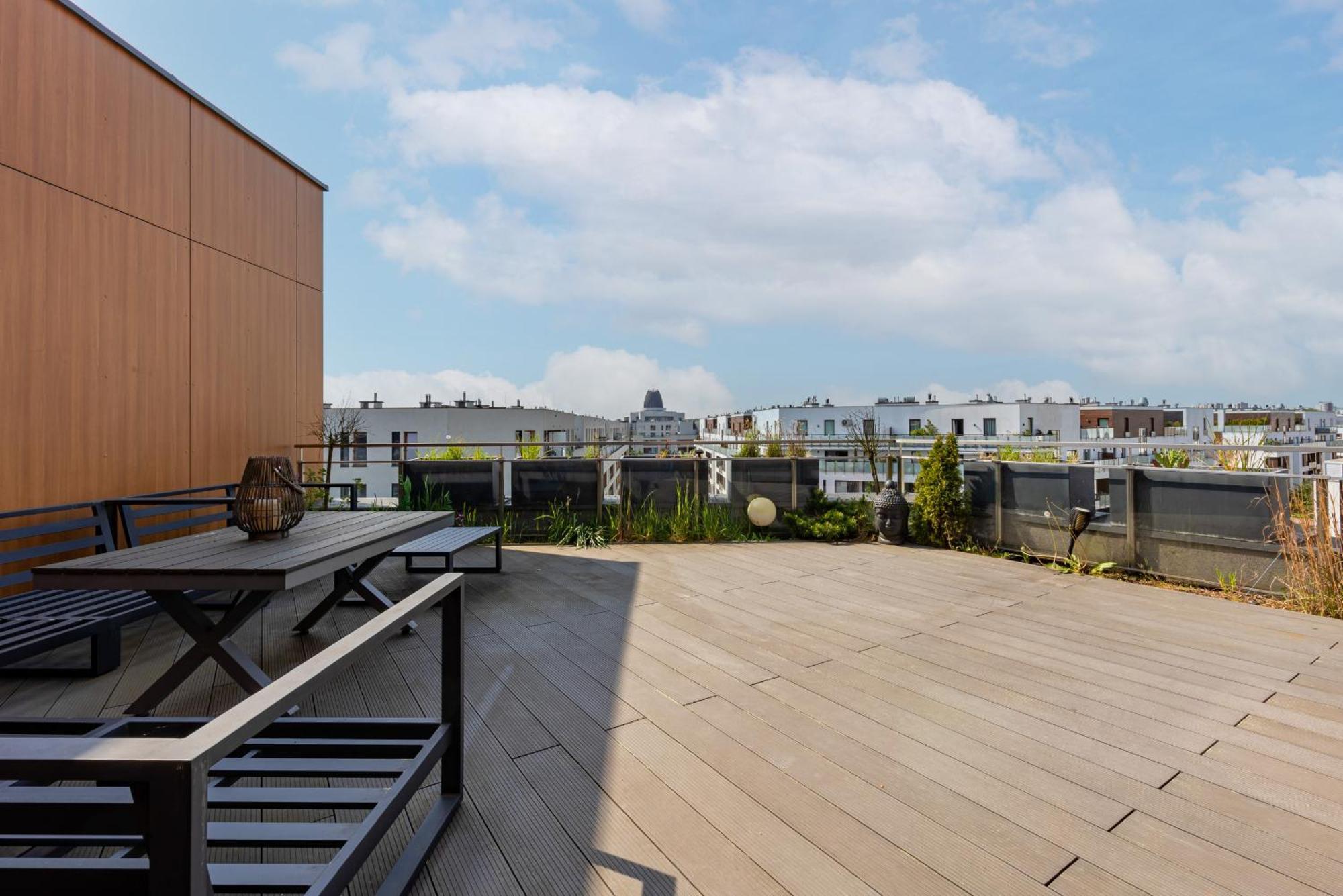 Royal Garden Apartment In Wilanow By Renters Prestige وارسو المظهر الخارجي الصورة